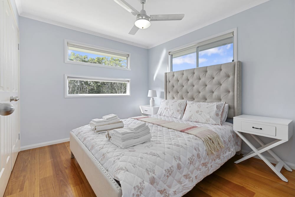 Photo of Bedroom in Beachmere