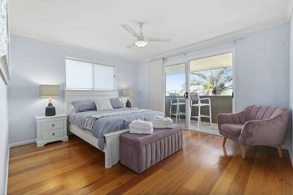 Photo of Bedroom in Beachmere