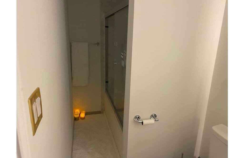 Photo of Bedroom in Lakeview  Jefferson County