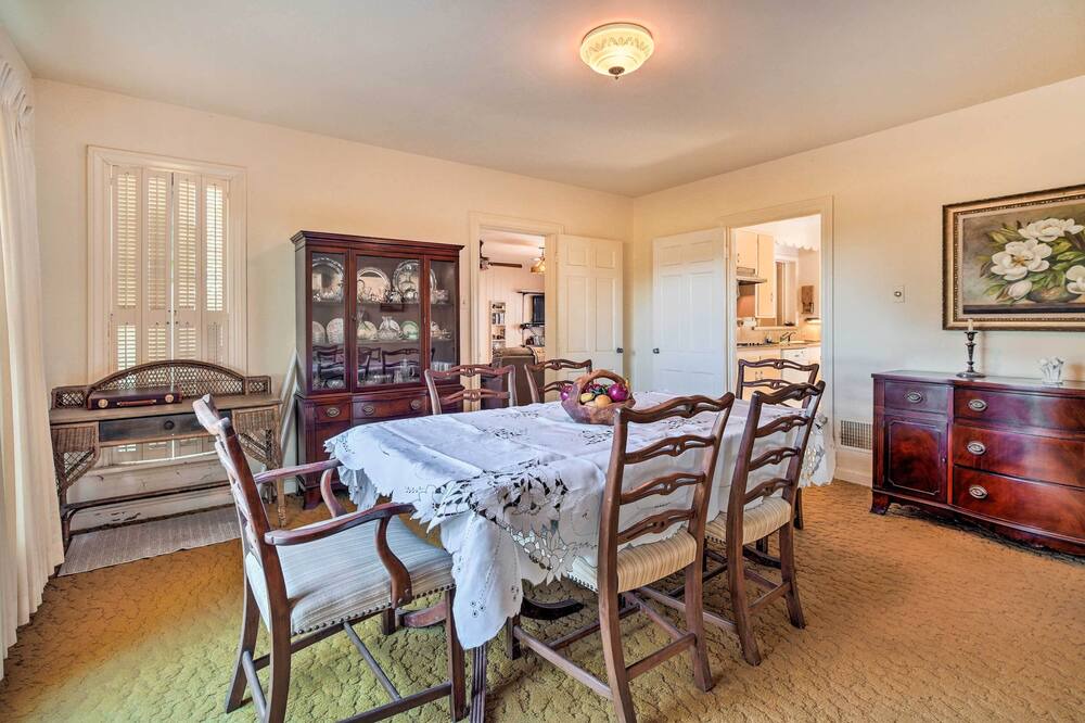 Photo of Bedroom in Navasota