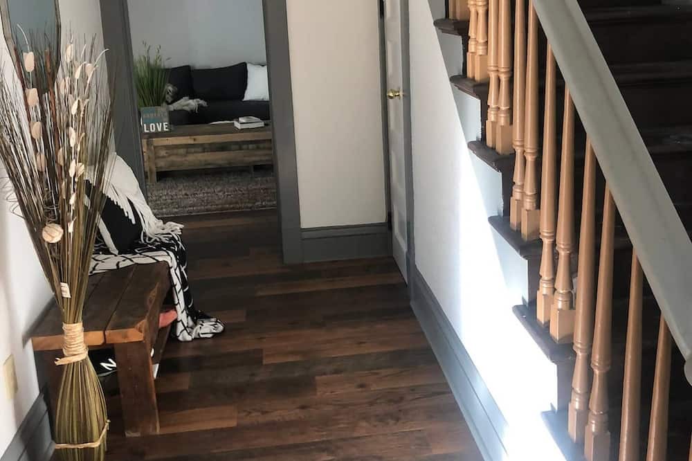 Photo of Others in Goshen