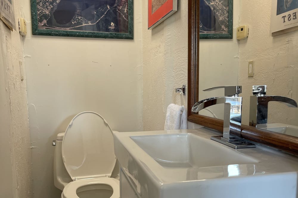 Photo of Bathroom in Haslett