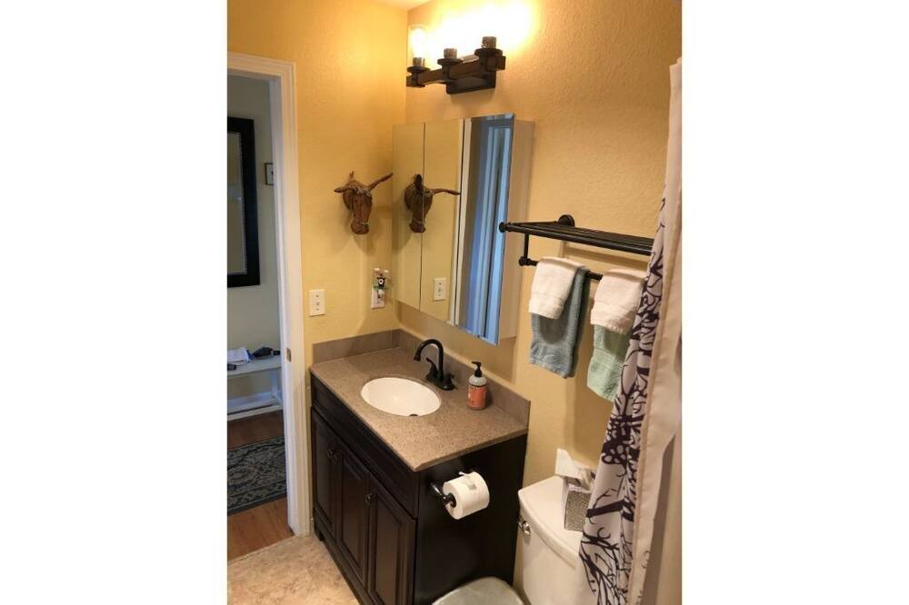 Photo of Bathroom in Friday Harbor