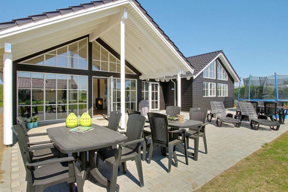 Photo of Patio Balcony in Saksild Strand