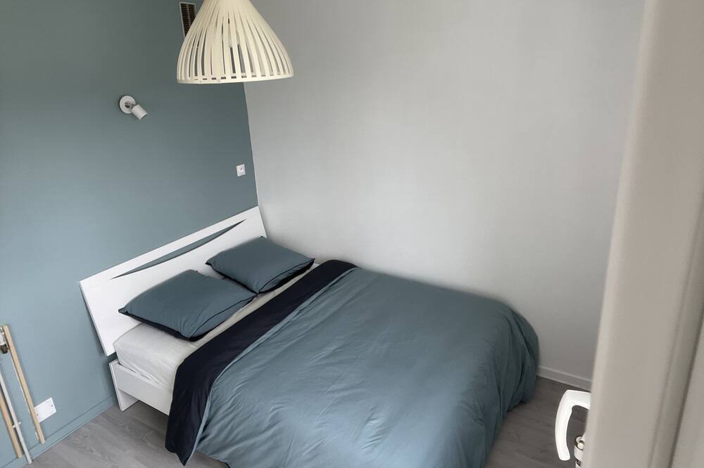 Photo of Bedroom in Pont-Audemer