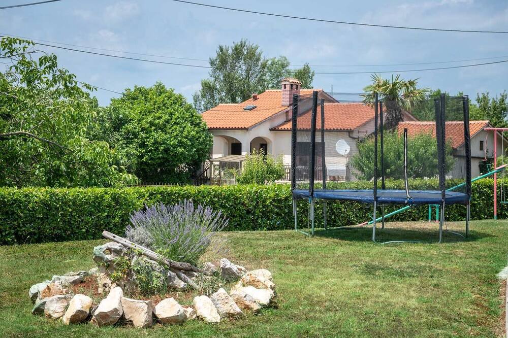 Photo of Outdoor in Nedescina