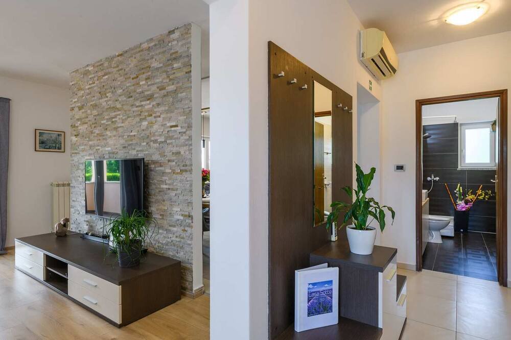 Photo of Livingroom in Nedescina