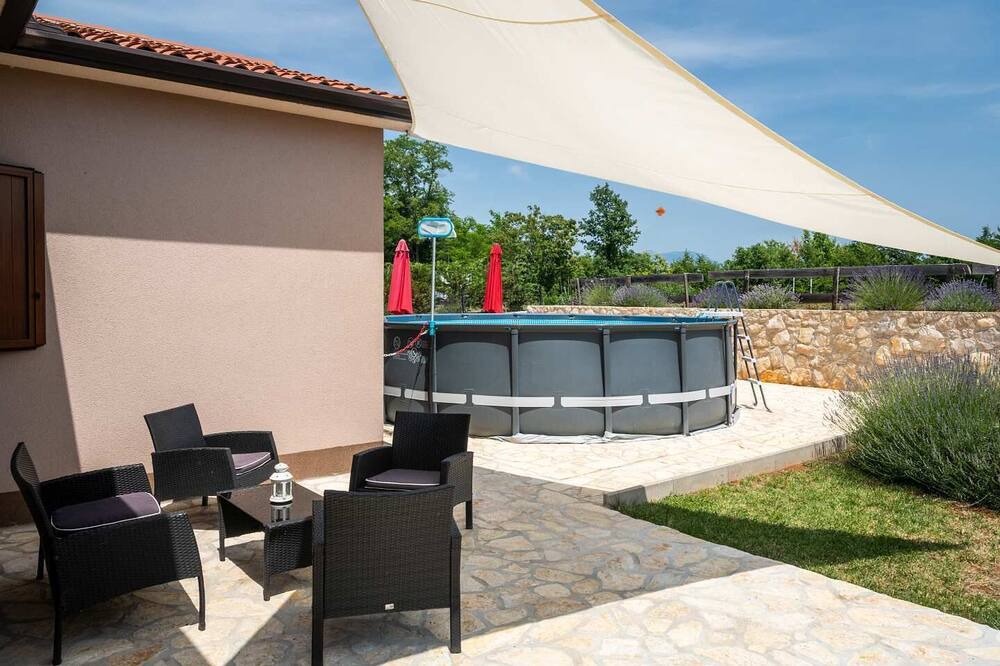 Photo of Patio Balcony in Nedescina