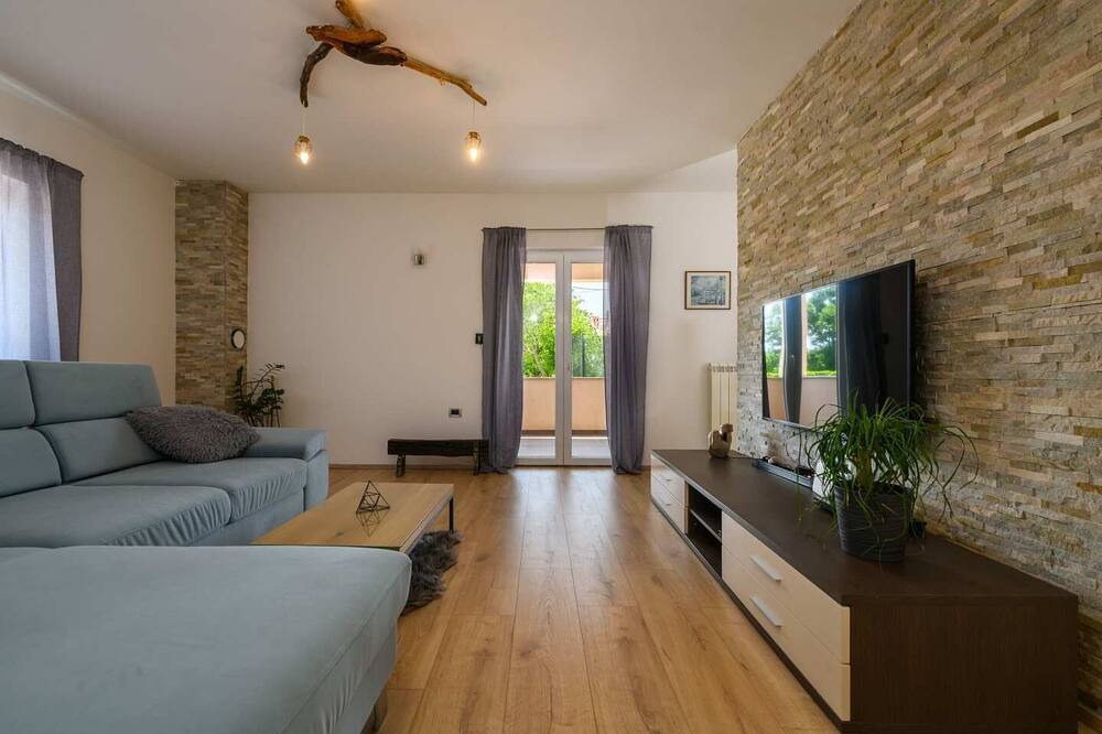 Photo of Livingroom in Nedescina