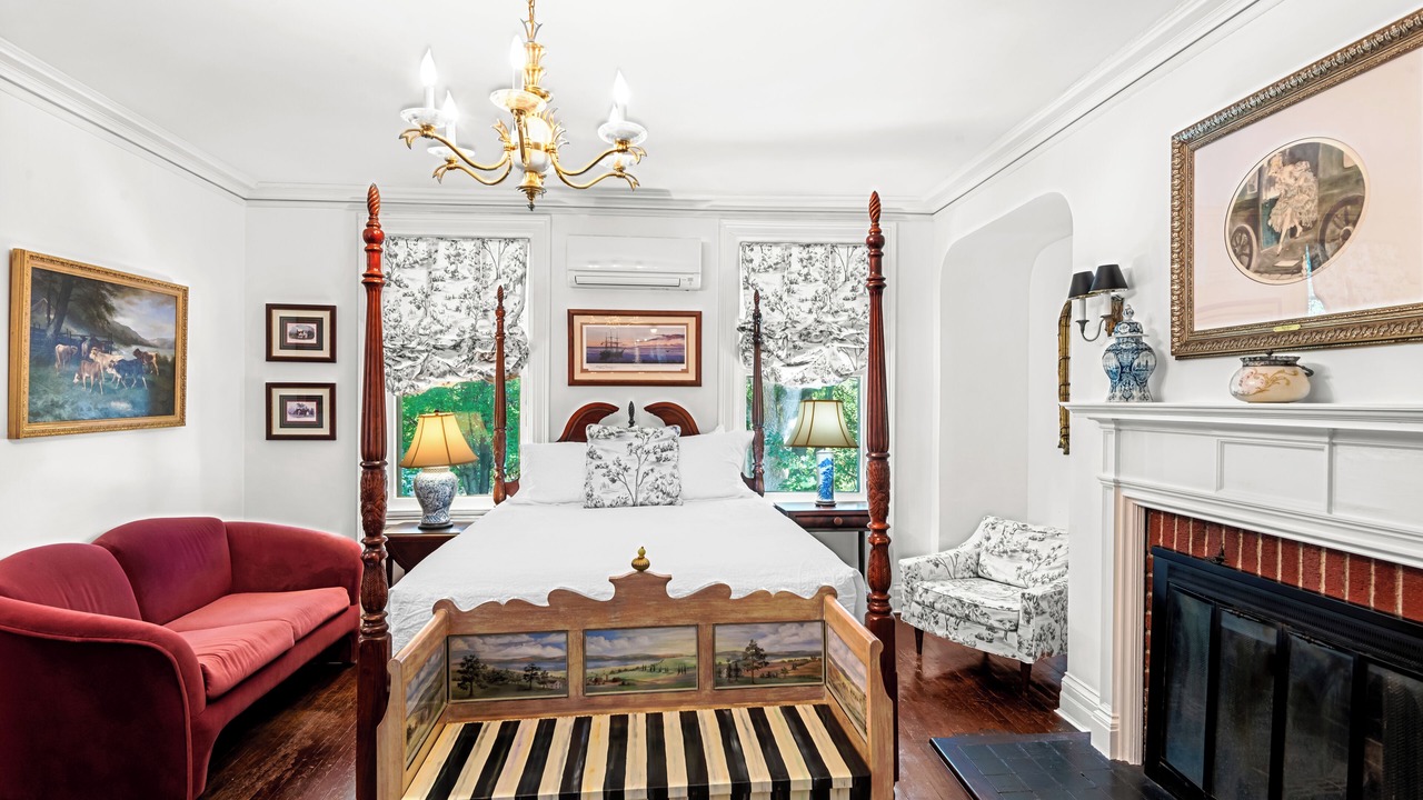 Photo of Others in Groton