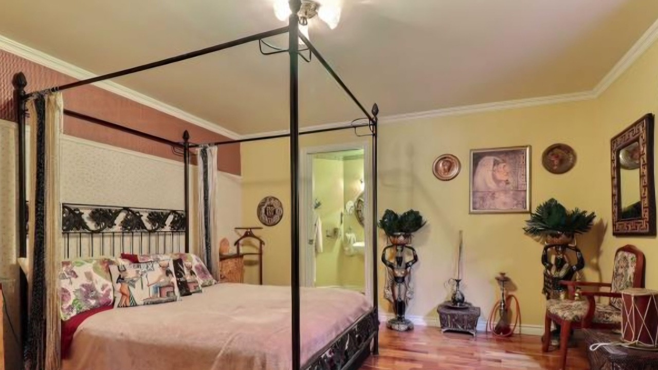 Photo of Bedroom in Morin Heights
