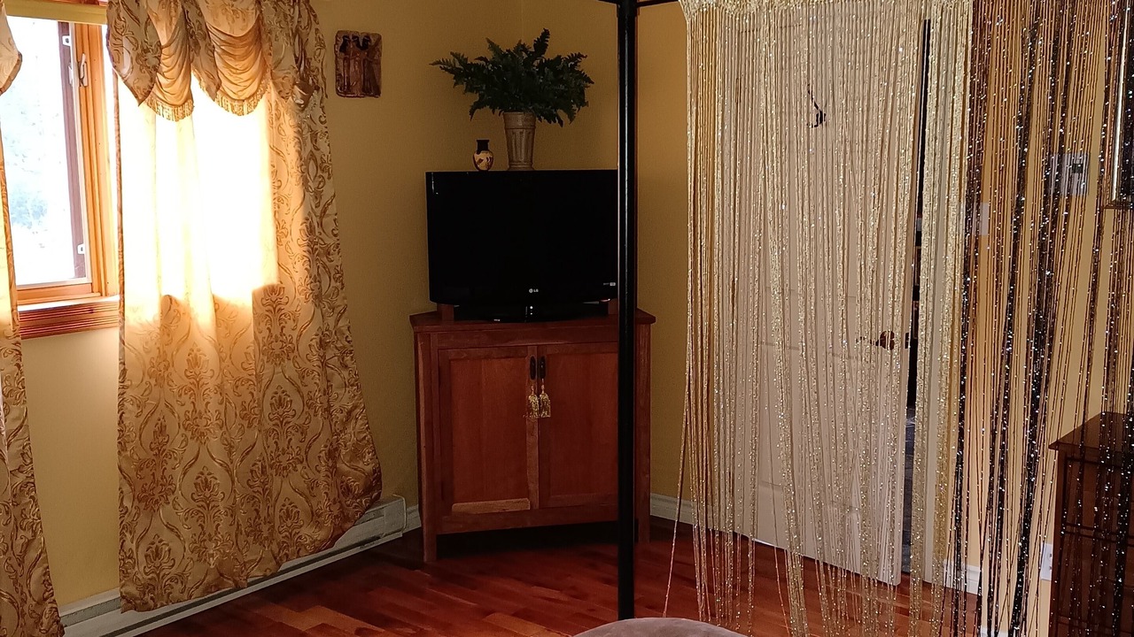 Photo of Bedroom in Morin Heights