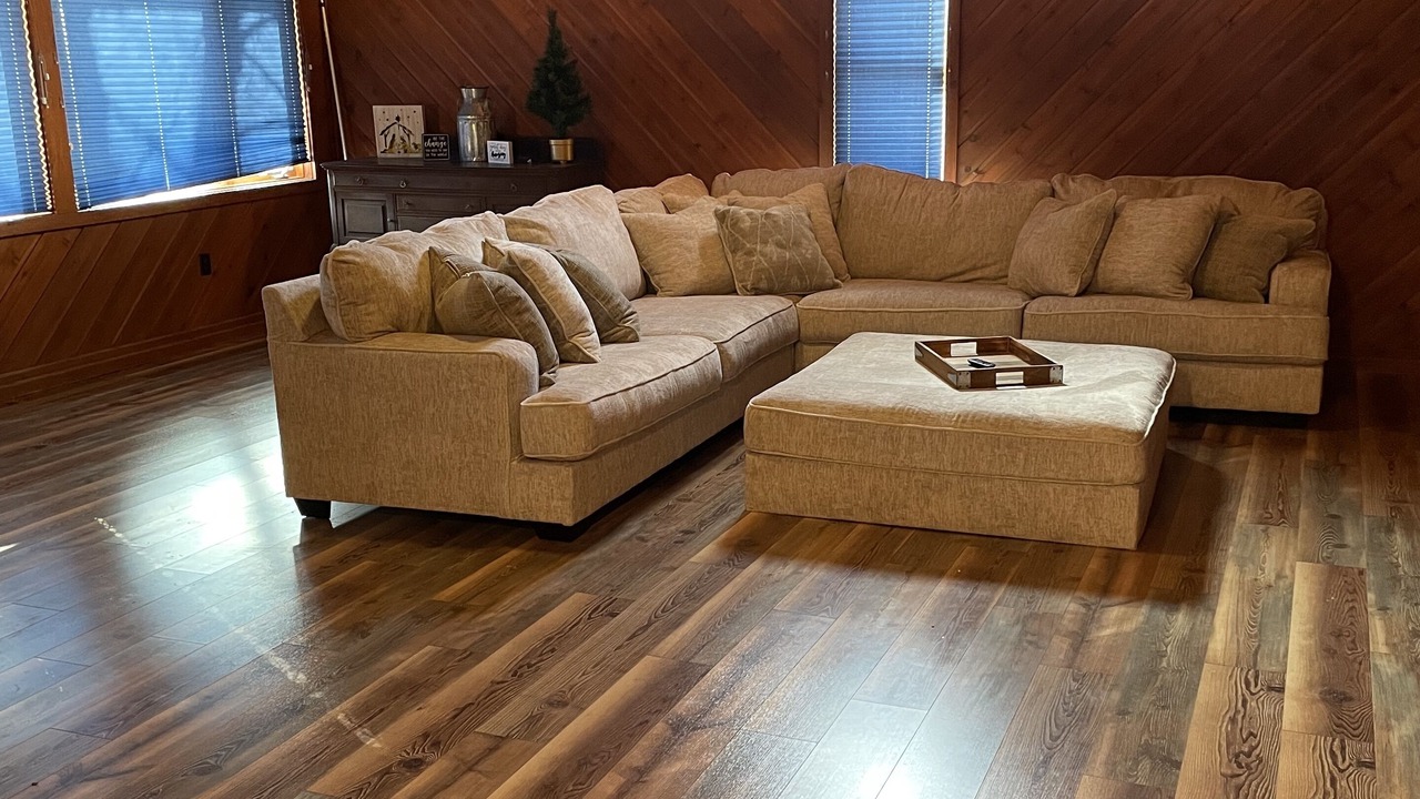 Photo of Livingroom in Belleville