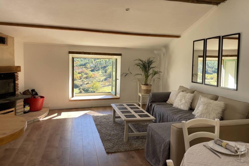 Photo of Livingroom in Ginoles