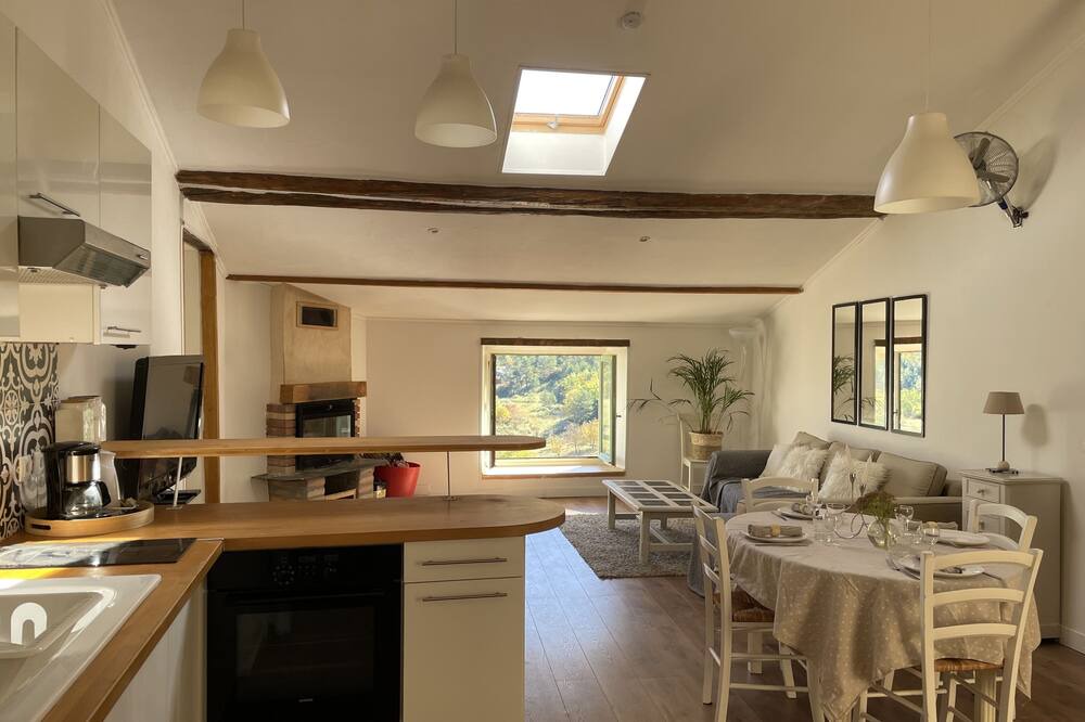 Photo of Kitchen in Ginoles