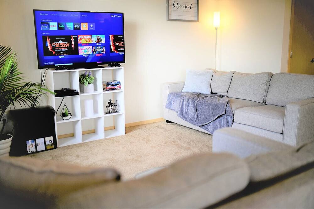 Photo of Livingroom in Port Orchard