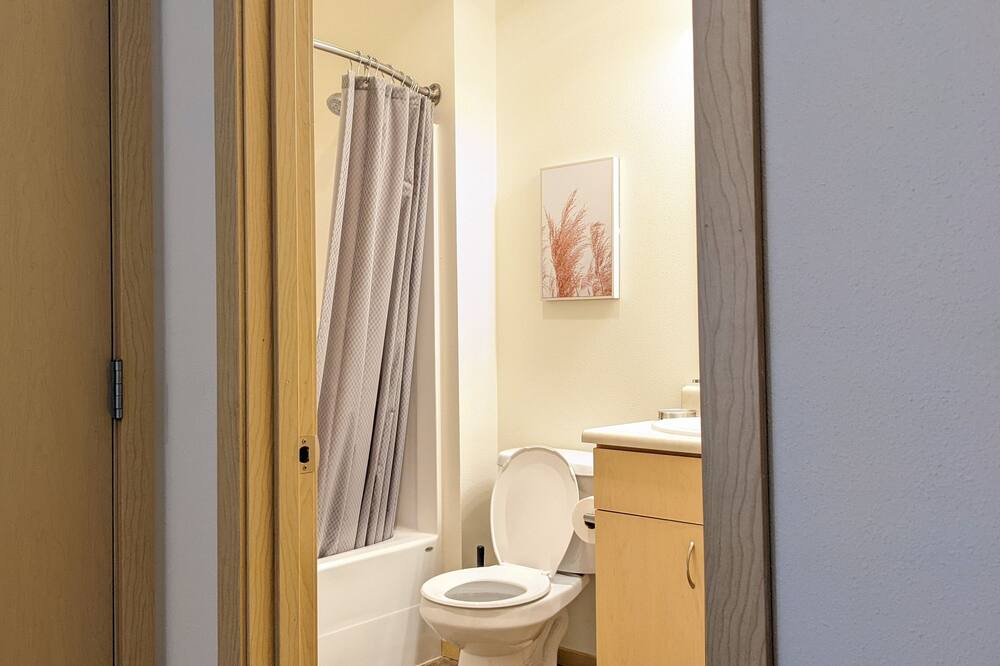 Photo of Bathroom in Port Orchard