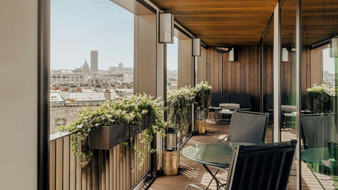 Photo of Bedroom in Champs-Elysees