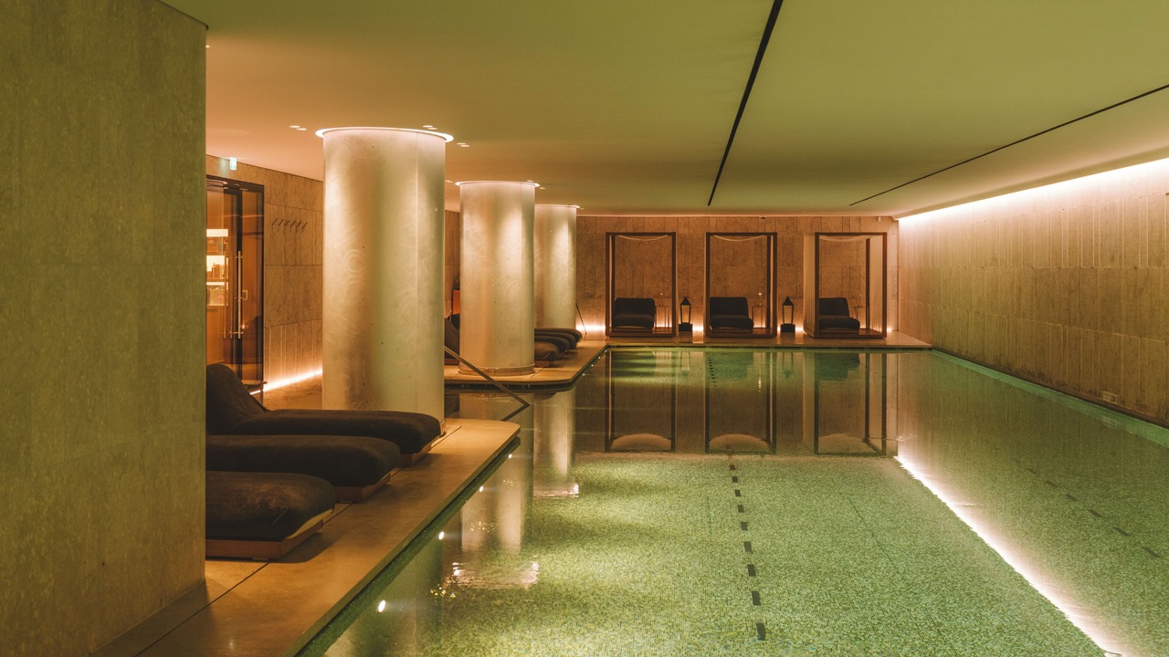 Photo of Outdoor in Champs-Elysees