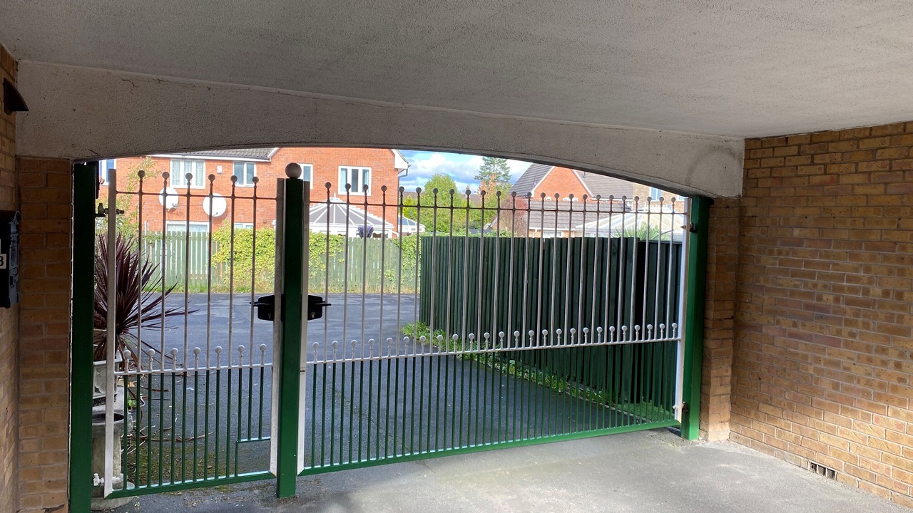 Photo of Others in Broadheath