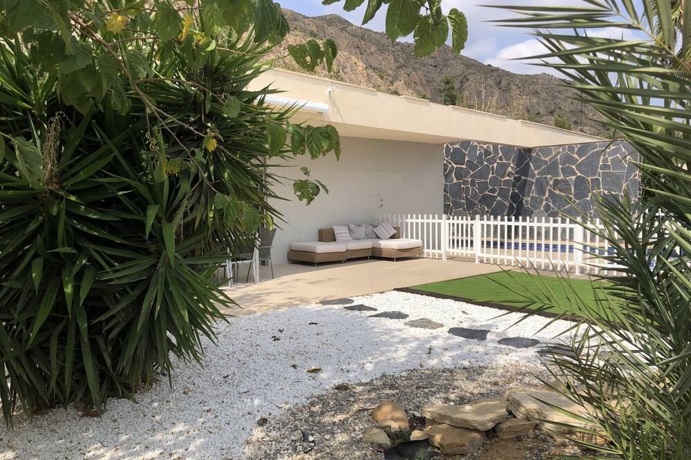 Photo of Outdoor in Agost