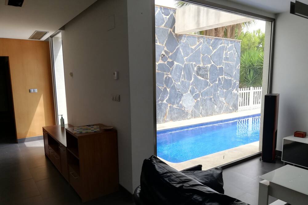 Photo of Livingroom in Agost