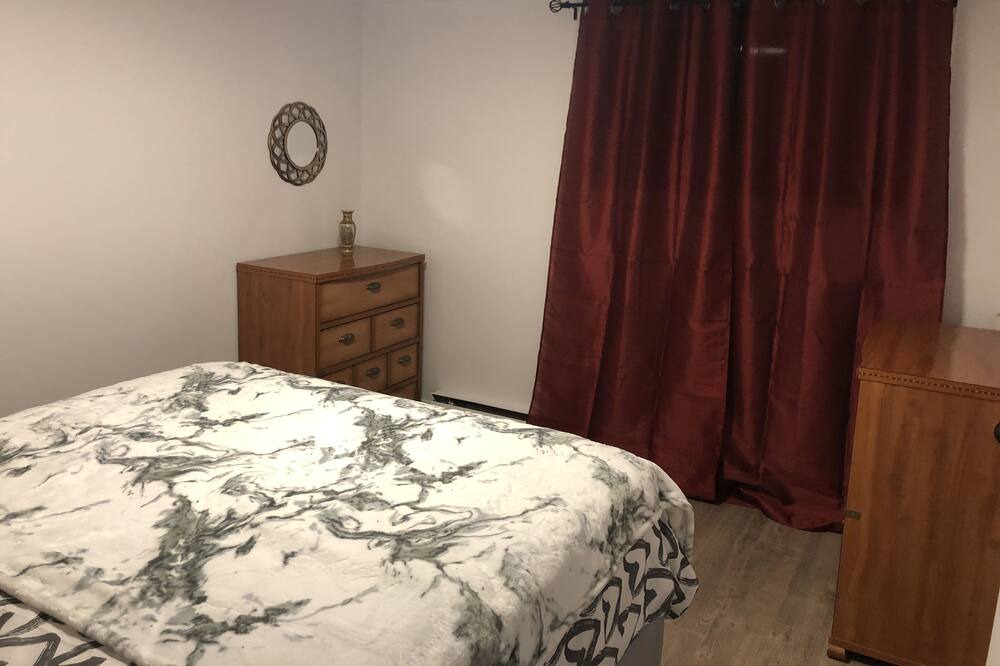 Photo of Bedroom in L'Ile-Bizard