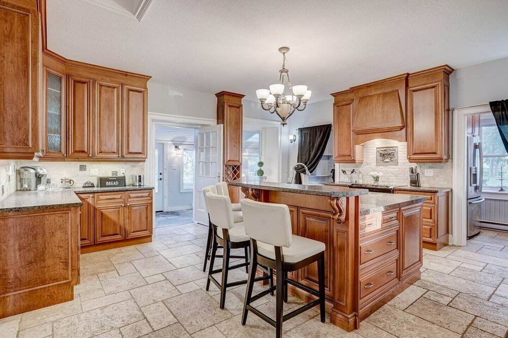 Photo of Kitchen in Puslinch