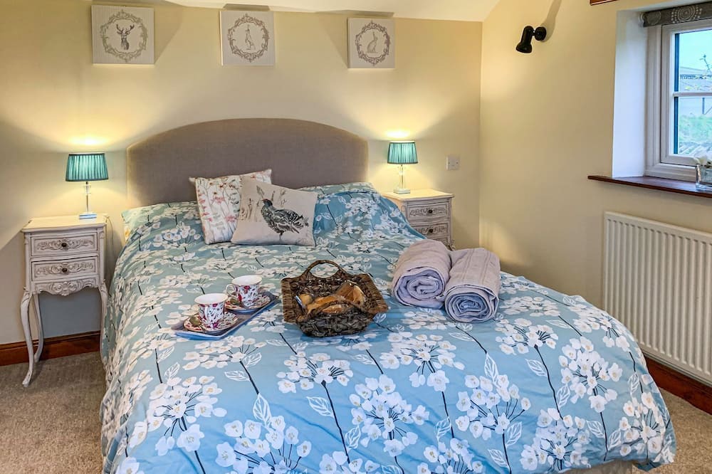 Photo of Bedroom in Loppington