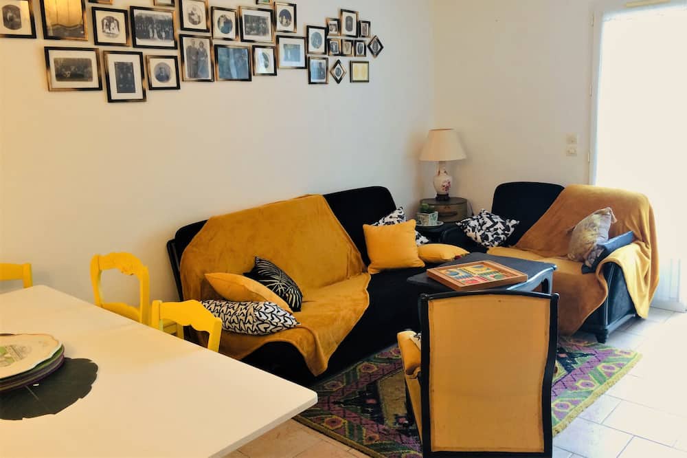 Photo of Livingroom in Blere