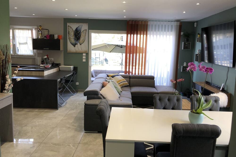 Photo of Livingroom in Contamine-sur-Arve