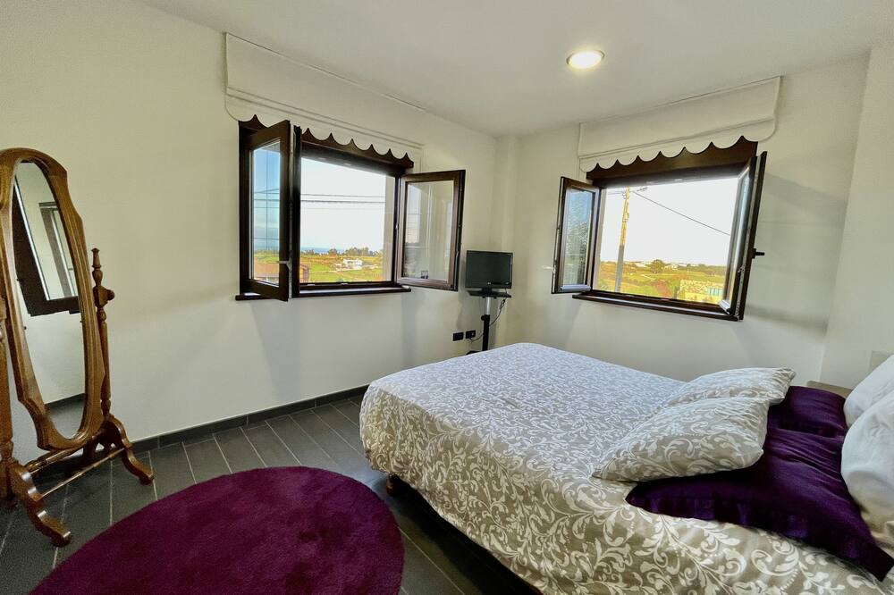 Photo of Bedroom in Suances