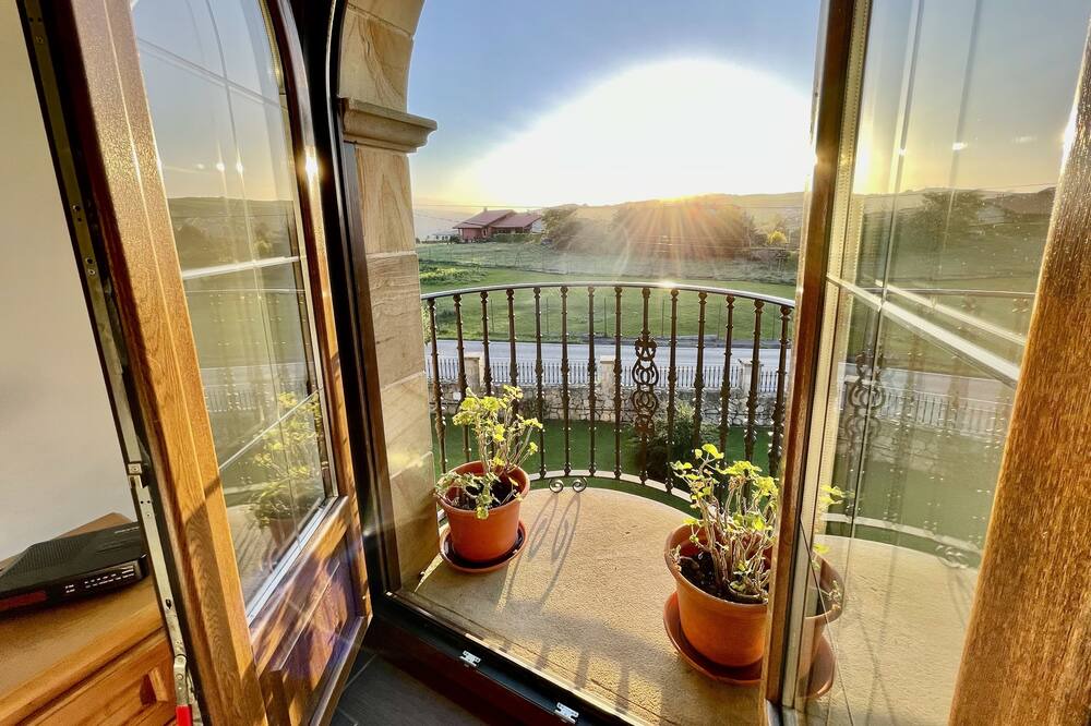 Photo of Patio Balcony in Suances