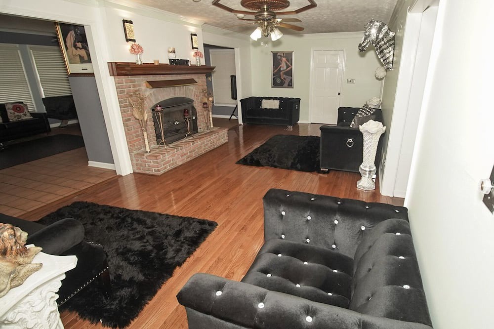 Photo of Livingroom in Stockbridge