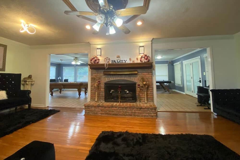 Photo of Livingroom in Stockbridge