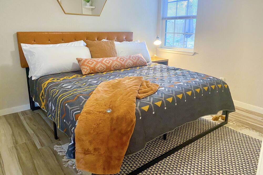 Photo of Bedroom in College Park