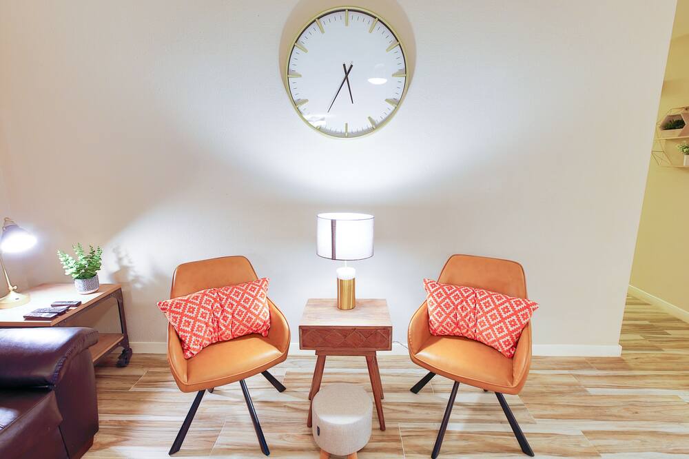 Photo of Livingroom in College Park
