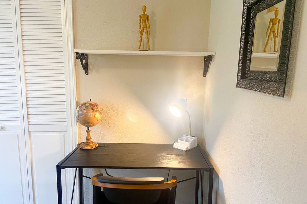Photo of Bedroom in College Park