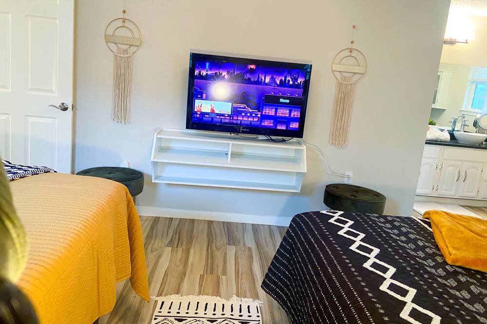 Photo of Bedroom in College Park
