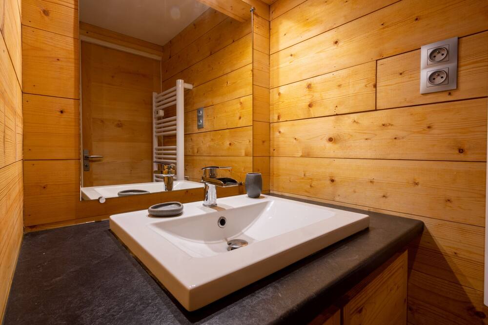 Photo of Bathroom in Saint-Pastous