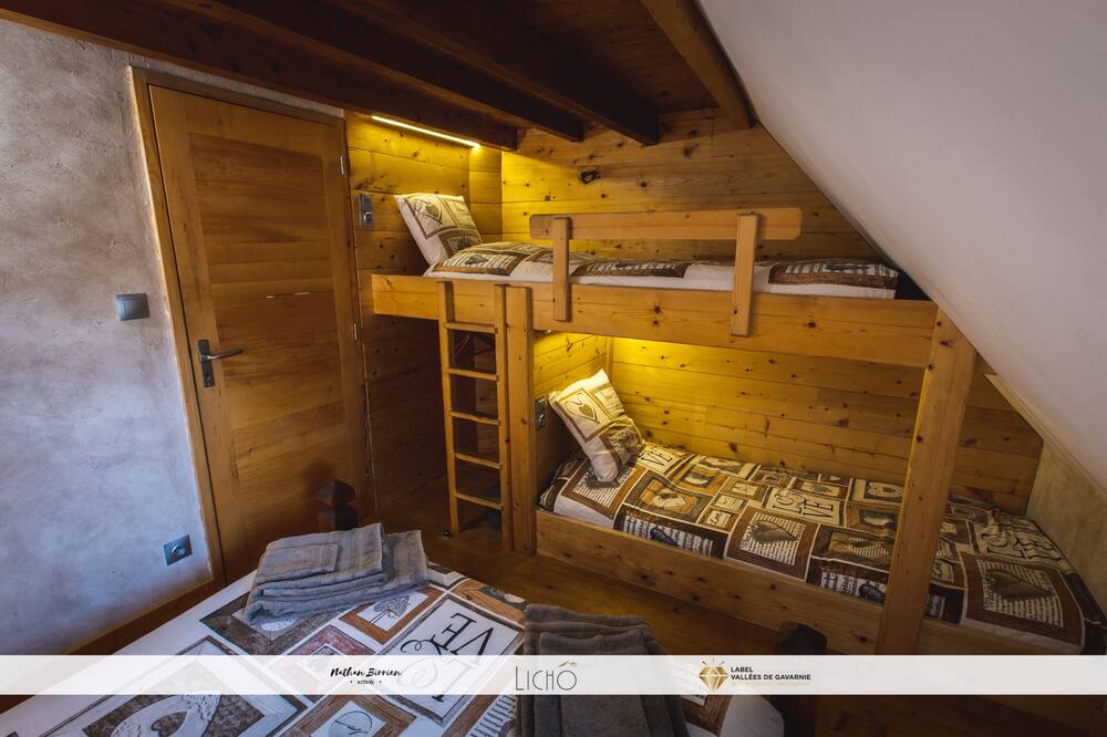 Photo of Bedroom in Saint-Pastous