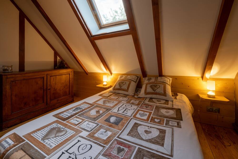 Photo of Bedroom in Saint-Pastous