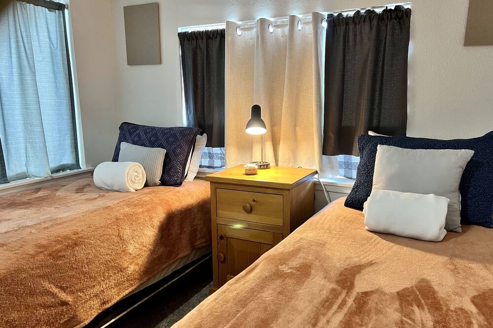 Photo of Bedroom in La Grande