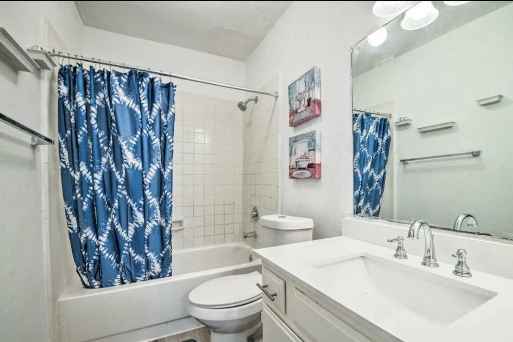 Photo of Bathroom in Northeast Dallas
