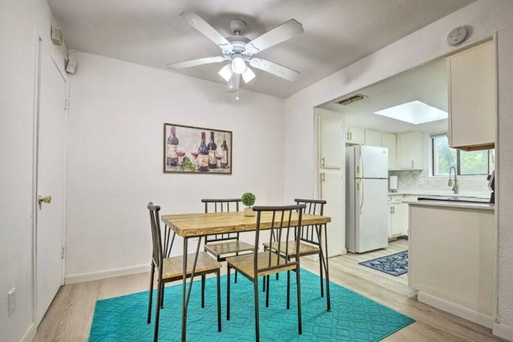 Photo of Kitchen in Northeast Dallas