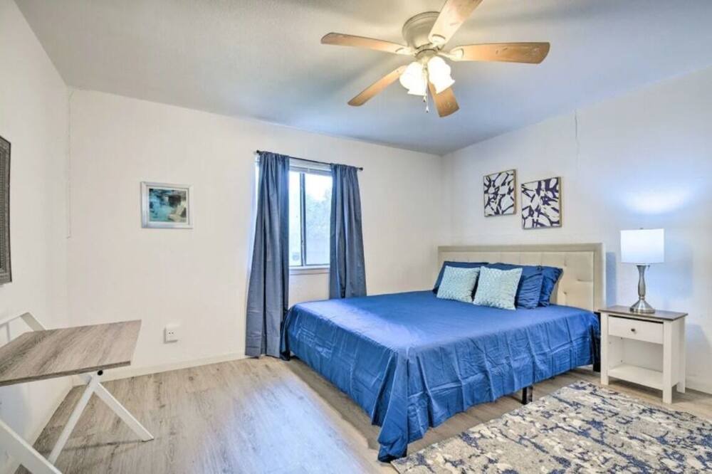 Photo of Bedroom in Northeast Dallas