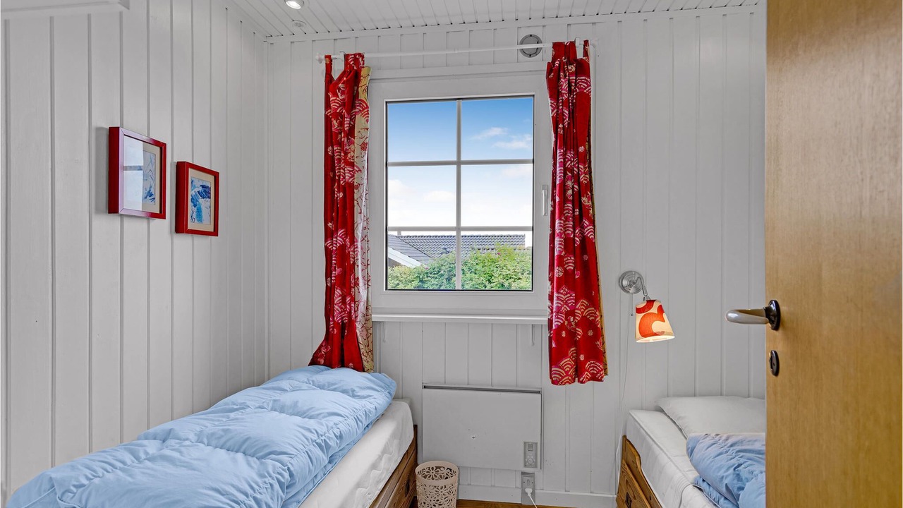 Photo of Others in Helnæs By