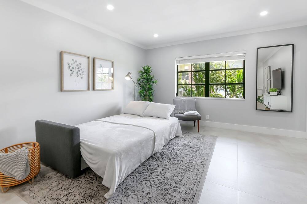 Photo of Bedroom in Barrier Island
