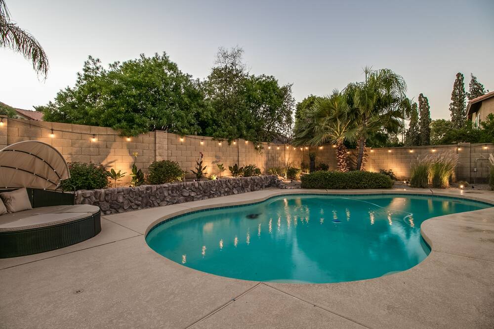 Photo of Outdoor in Covey