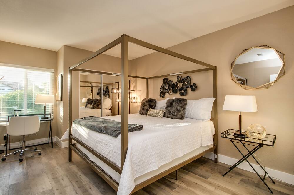 Photo of Bedroom in Covey